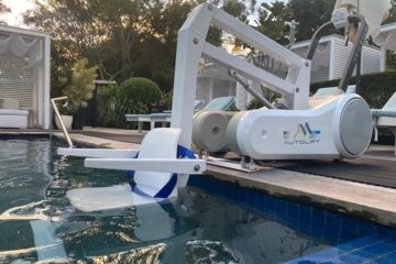 Pool Hoist - Accessible accommodation Byron Bay | Elements of Byron