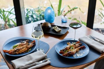 Azure Bar and Grill at Elements of Byron