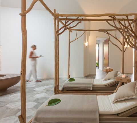 Elements of Byron Osprey Spa