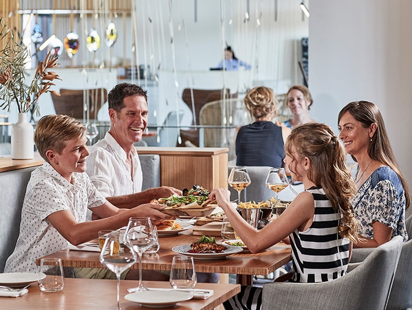 Best Family Restaurants in Byron Bay - Elements of Byron